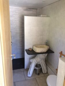 Douche,lavabo,wc
